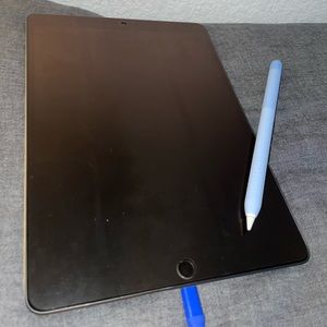 Apple iPad Air 3rd generation (256 GB, Space Gray) + Apple Pencil 1st generation